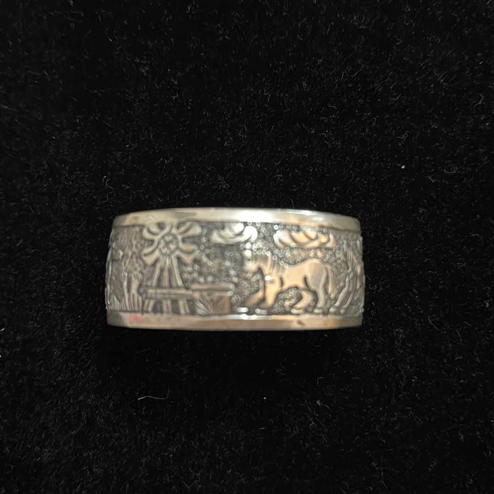 Elaine Sam Navajo Sterling cuff